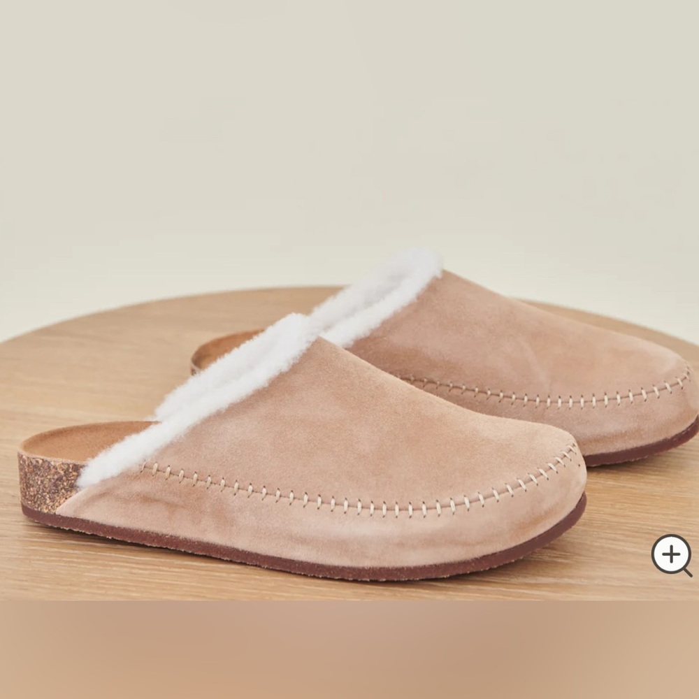 💫New in box Jenni Kane Shearling Lined Moc Clog💫